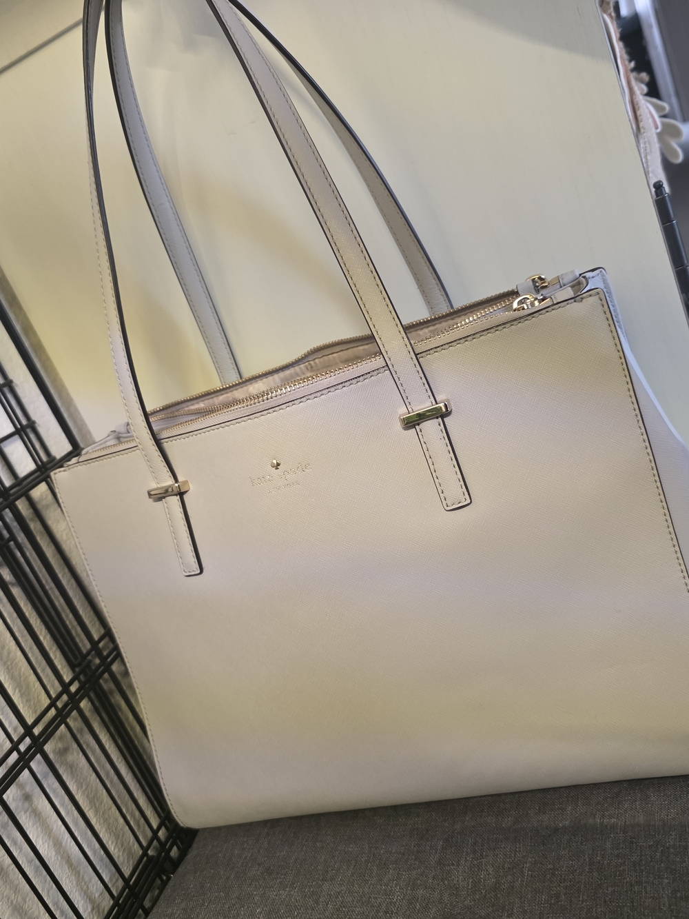 Kate Spade New York Light Gray Leather Tote
